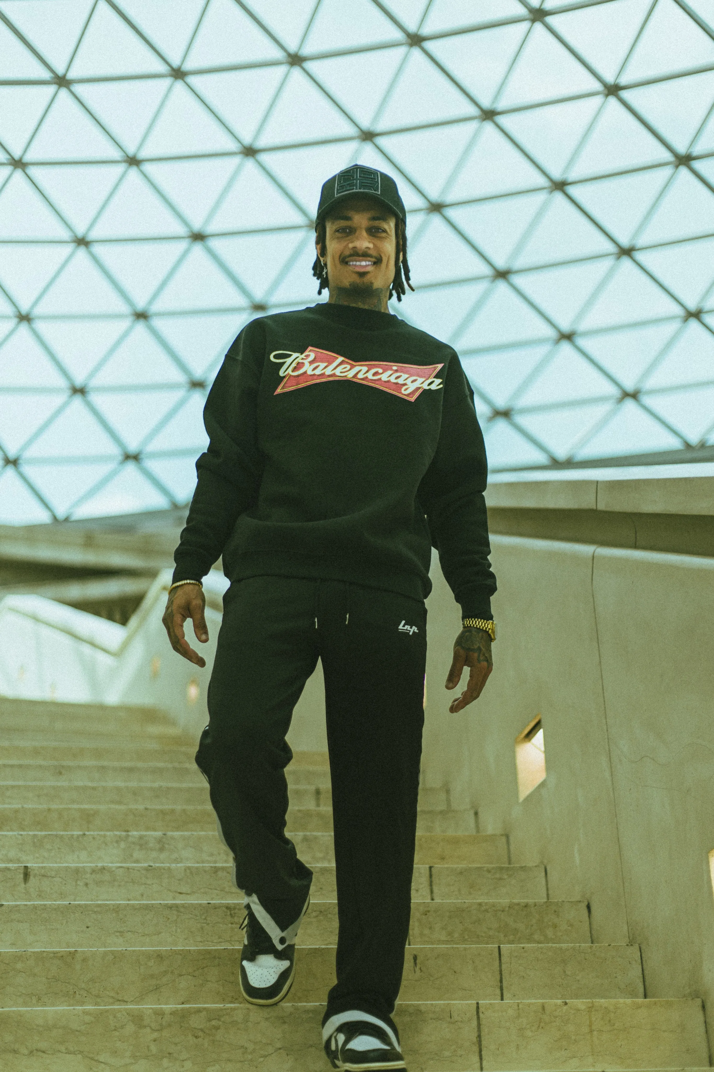 BALWEISER PREMIUM BLACK RELAXED CREWNECK